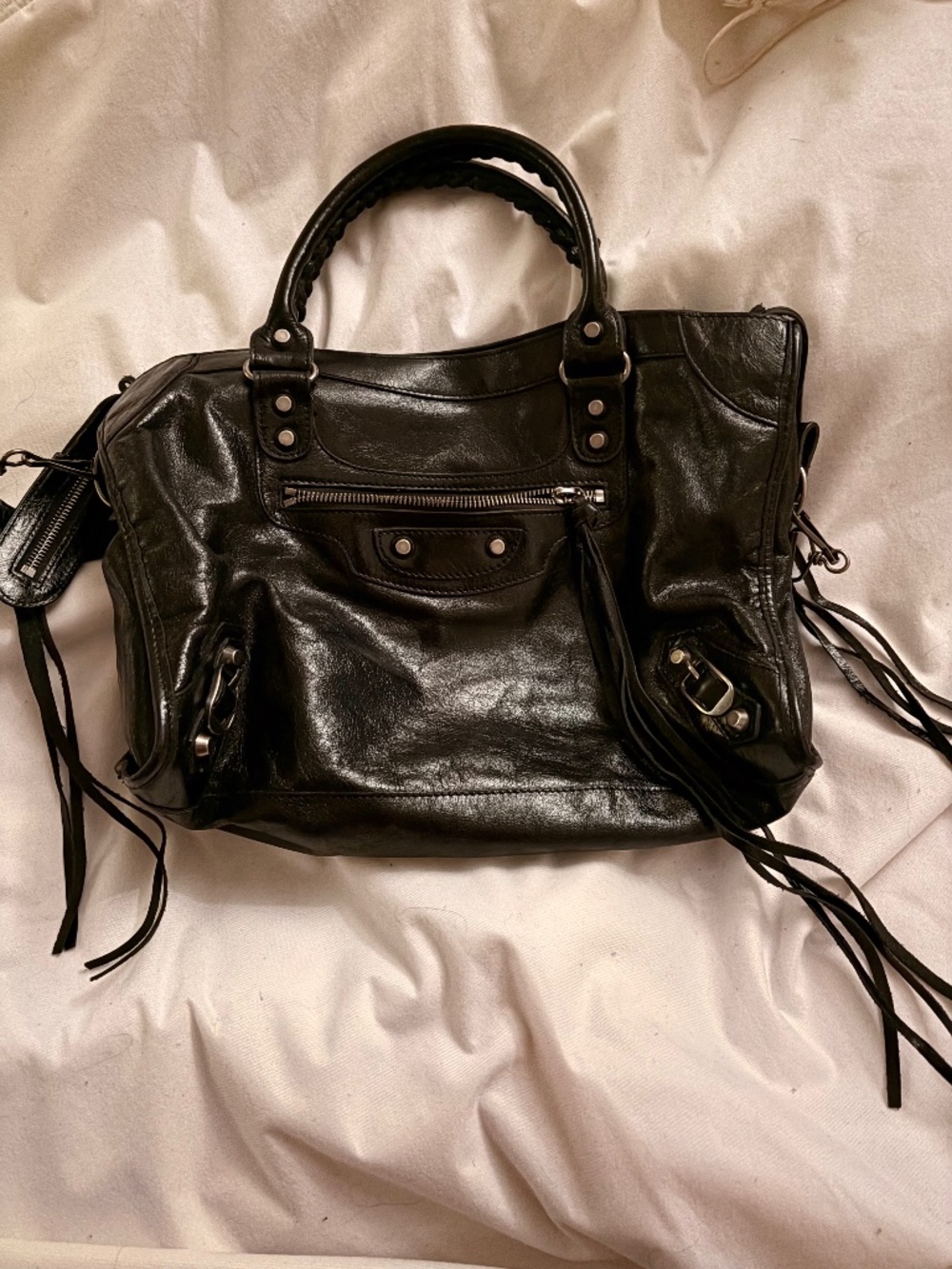 Black Leather Vintage Distressed Bag w/Tassels